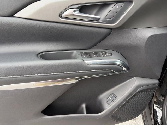 2025 Chevrolet Traverse FWD LT