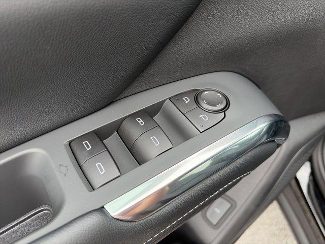 2025 Chevrolet Traverse FWD LT