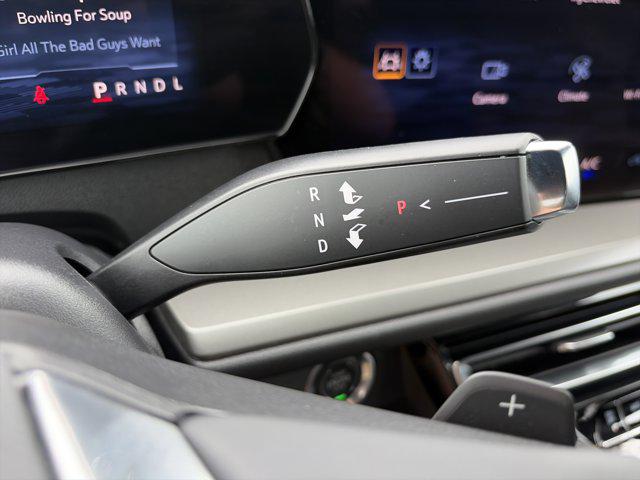 2025 Chevrolet Traverse FWD LT