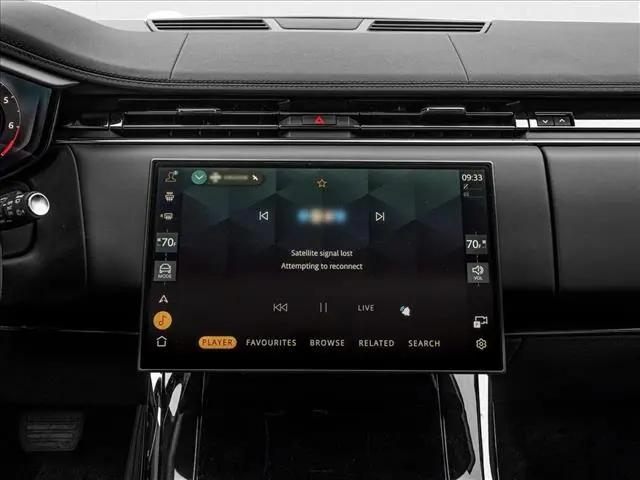 2026 Land Rover Range Rover Sport P360 SE