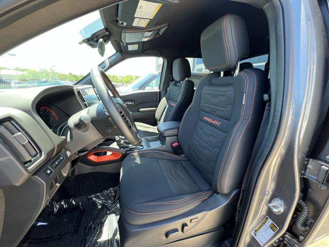 2025 Nissan Frontier Crew Cab PRO-4X 4x4