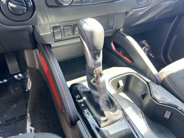 2025 Nissan Frontier Crew Cab PRO-4X 4x4