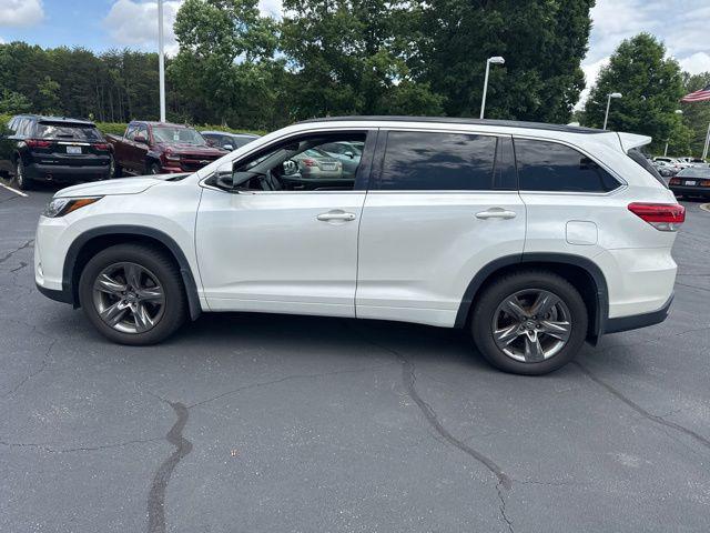 2018 Toyota Highlander SE