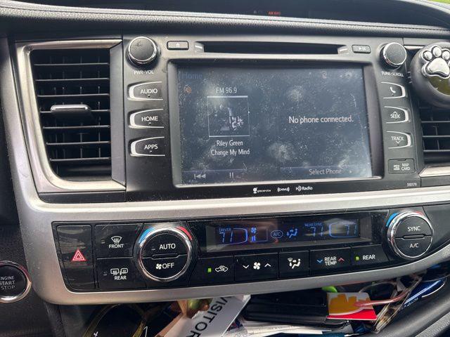 2018 Toyota Highlander SE