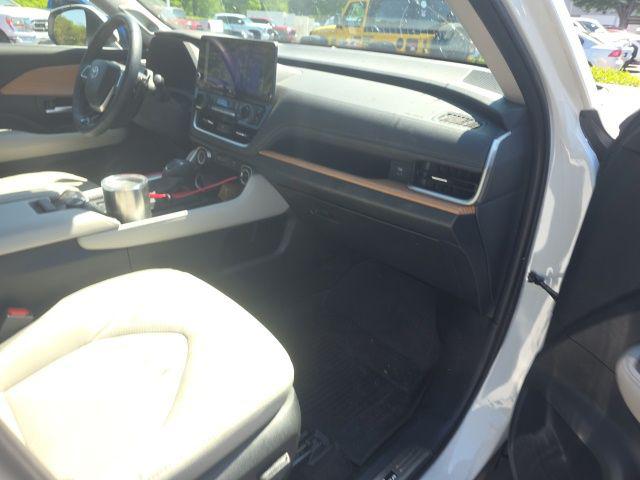 2025 Toyota Grand Highlander Platinum