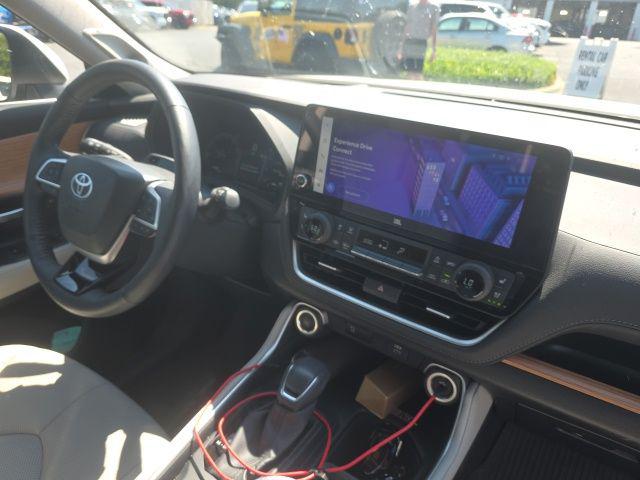 2025 Toyota Grand Highlander Platinum