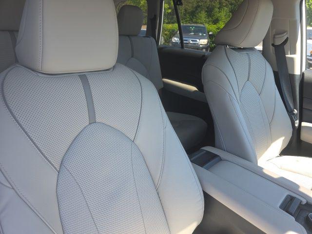 2025 Toyota Grand Highlander Platinum