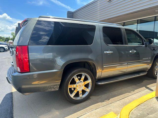 2011 Cadillac Escalade ESV Luxury