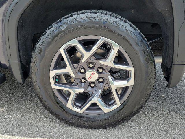 2025 GMC Sierra 1500 4WD Crew Cab Short Box SLT