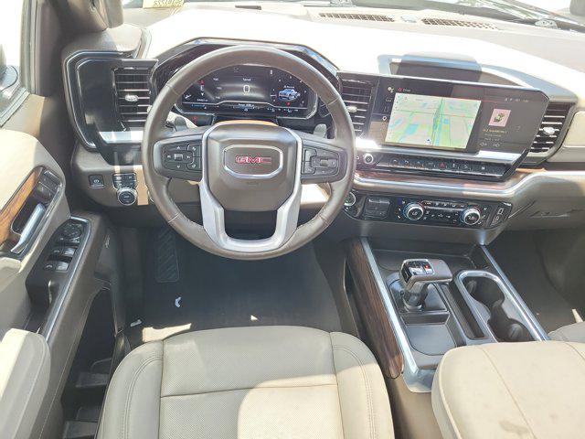 2025 GMC Sierra 1500 4WD Crew Cab Short Box SLT