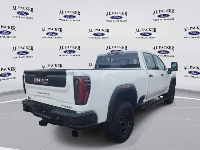 2025 GMC Sierra 2500HD 4WD Crew Cab Standard Bed AT4X