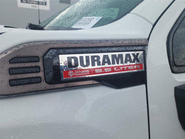 2025 GMC Sierra 2500HD 4WD Crew Cab Standard Bed AT4X