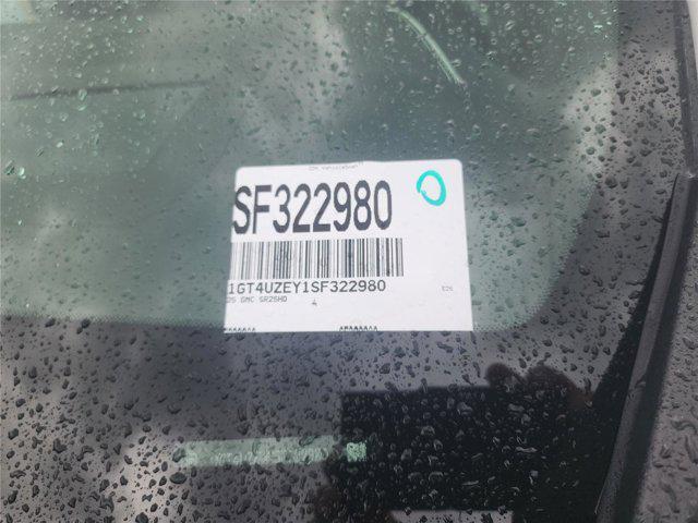 2025 GMC Sierra 2500HD 4WD Crew Cab Standard Bed AT4X