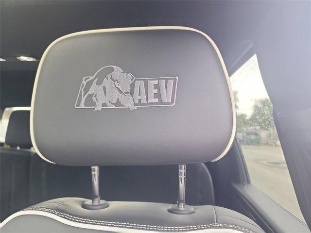 2025 GMC Sierra 2500HD 4WD Crew Cab Standard Bed AT4X