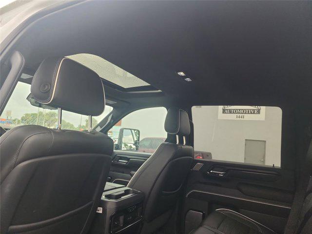 2025 GMC Sierra 2500HD 4WD Crew Cab Standard Bed AT4X