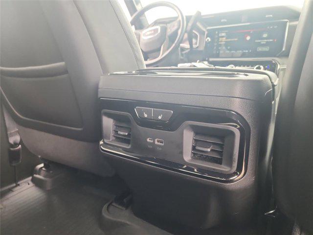 2025 GMC Sierra 2500HD 4WD Crew Cab Standard Bed AT4X
