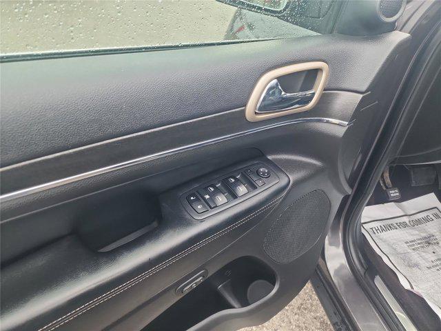 2017 Jeep Grand Cherokee Limited 4x2