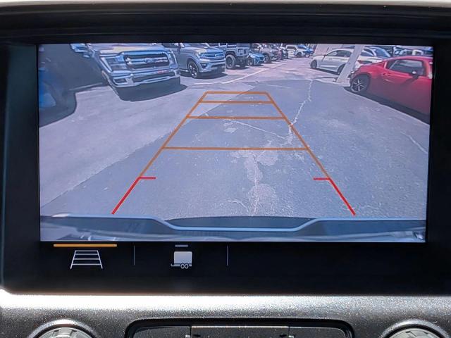 2022 GMC Canyon 4WD Crew Cab Short Box AT4 - Leather