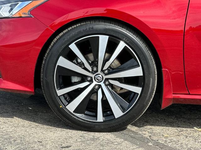 2020 Nissan Altima SR FWD