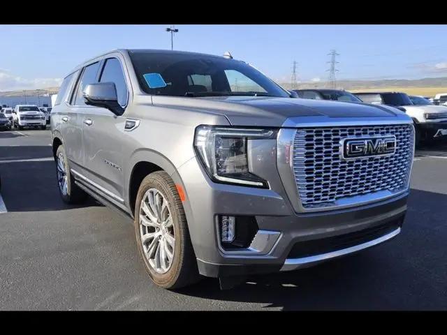 2021 GMC Yukon 4WD Denali for sale in Bloomington, IL