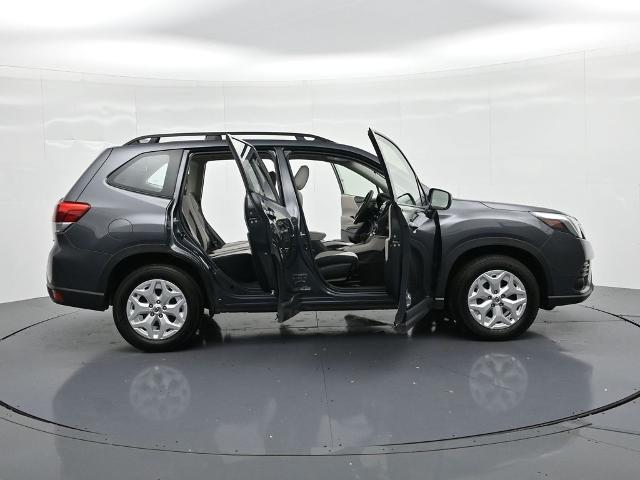 2023 Subaru Forester Base