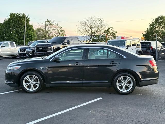 2015 Ford Taurus SE