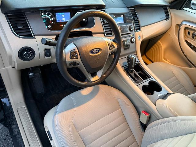 2015 Ford Taurus SE