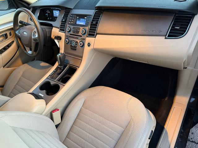 2015 Ford Taurus SE