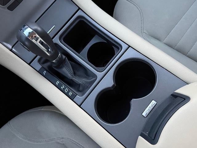 2015 Ford Taurus SE