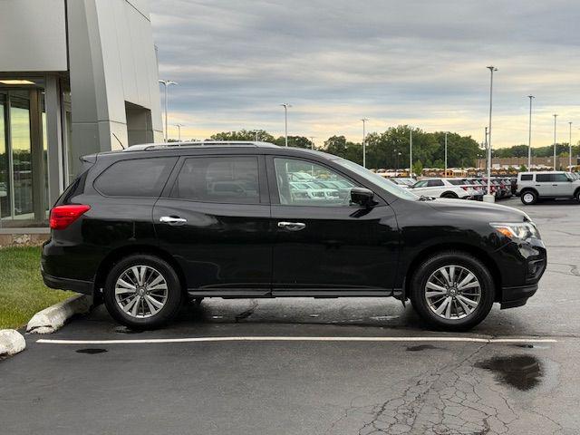 2018 Nissan Pathfinder SL