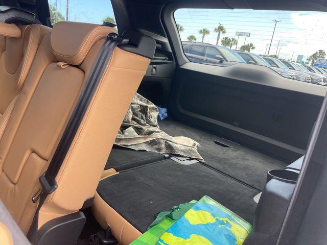 2024 Volvo XC90 B6 Ultimate Bright Theme 7-Seater