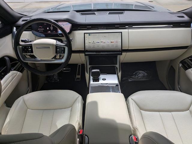 2026 Land Rover Range Rover AUTOBIOGRAPHY