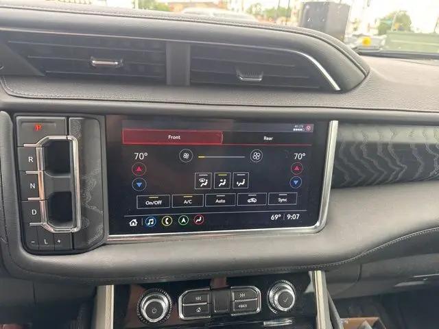 2021 GMC Yukon 4WD Denali