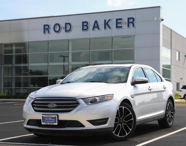 2018 Ford Taurus SEL for sale in Plainfield, IL