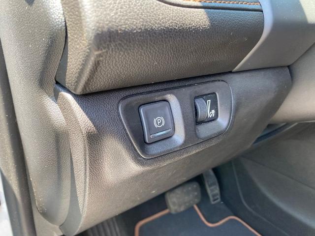 2021 GMC Acadia AWD AT4