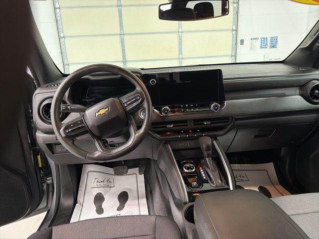2023 Chevrolet Colorado 4WD Crew Cab Short Box WT