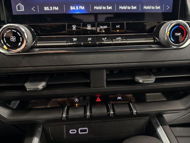 2023 Chevrolet Colorado 4WD Crew Cab Short Box WT
