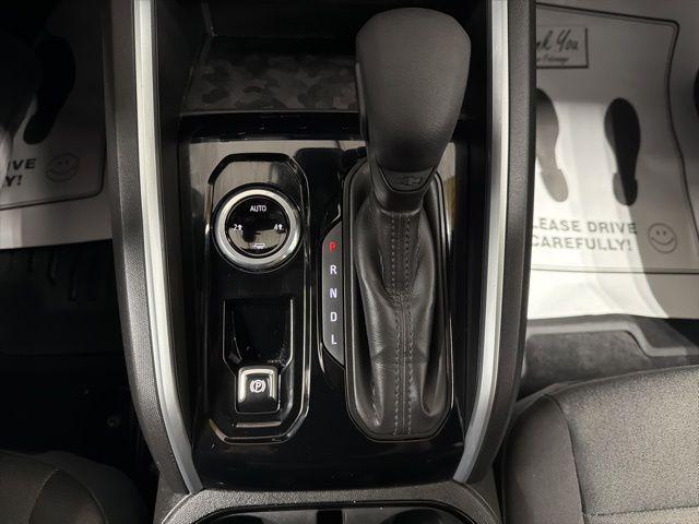 2023 Chevrolet Colorado 4WD Crew Cab Short Box WT