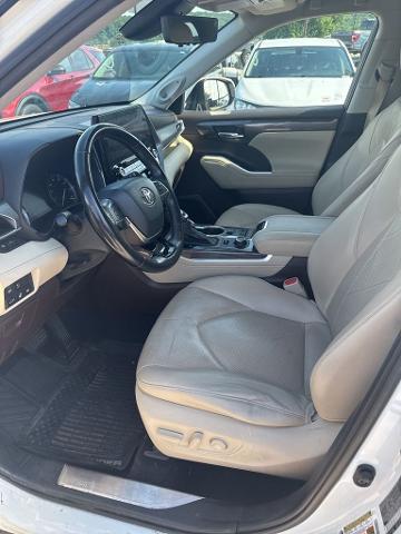 2020 Toyota Highlander Platinum