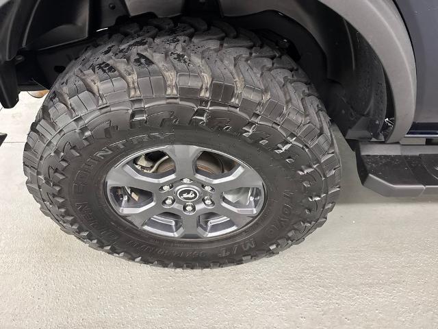 2021 Ford Bronco Base