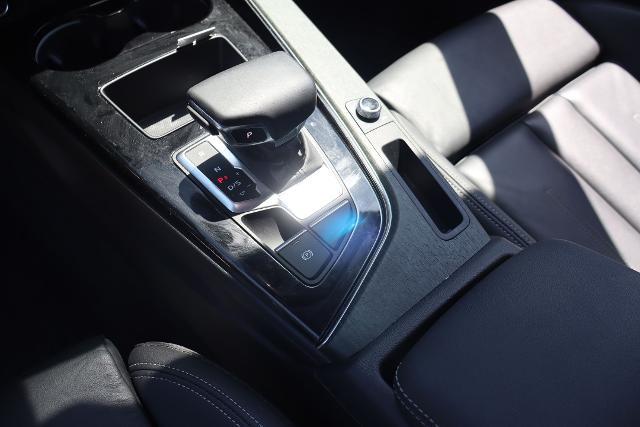 2024 Audi A4 Premium 45 TFSI S line quattro S tronic