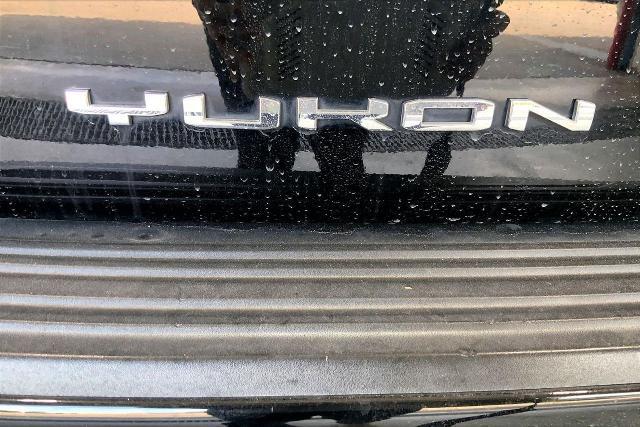 2021 GMC Yukon 2WD SLT