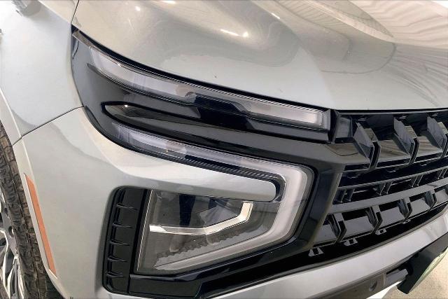 2026 Chevrolet Suburban Z71, 4WD