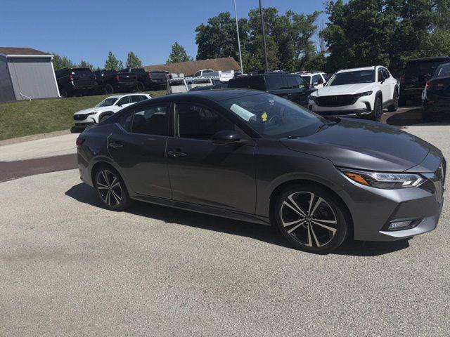 2021 Nissan Sentra SR Xtronic CVT