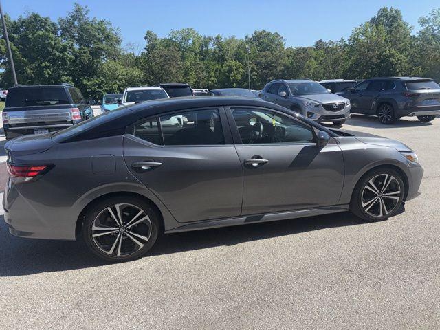 2021 Nissan Sentra SR Xtronic CVT
