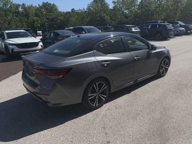 2021 Nissan Sentra SR Xtronic CVT