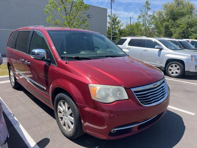 2012 Chrysler Town & Country Touring-L