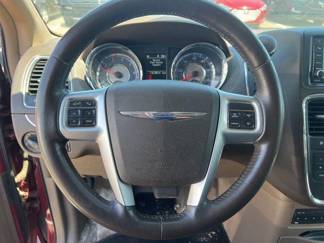 2012 Chrysler Town & Country Touring-L