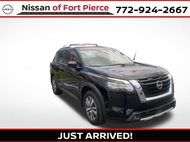 2022 Nissan Pathfinder SL 2WD for sale in Fort Pierce, FL