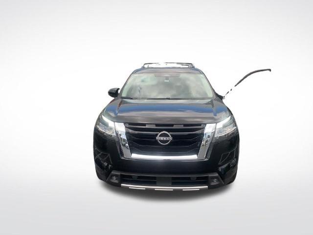 2022 Nissan Pathfinder SL 2WD